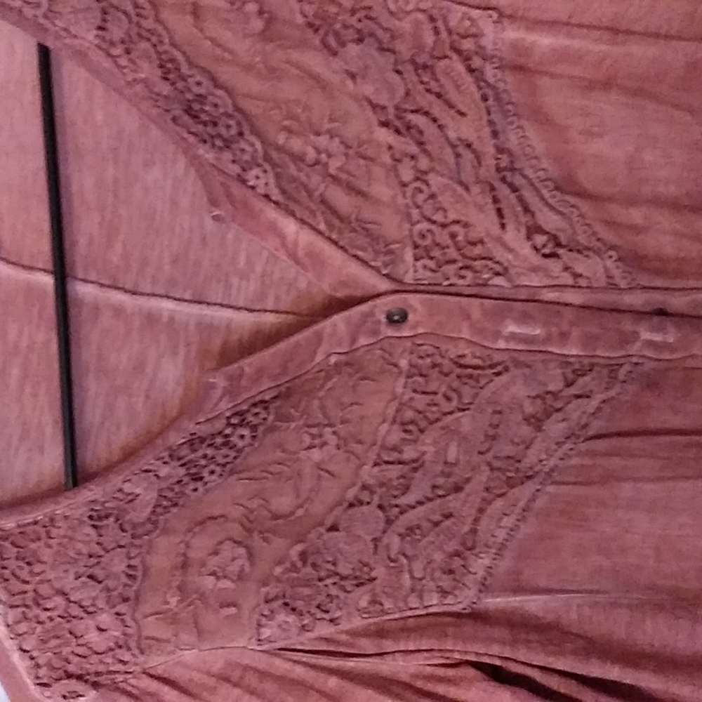 REBA BLOUSE - Picture 2 of 4